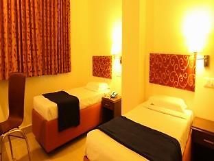 Mala Inn Chennai Exterior foto